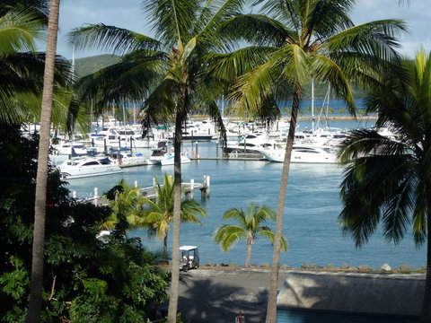Whitehaven Beach And Hamilton Island Cruise - C Tourism 7