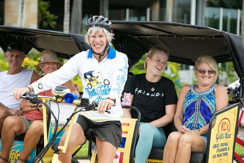 Private Airlie Beach Tuk-Tuk Tours - C Tourism 15