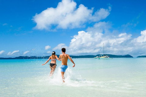 Whitehaven Beach And Hill Inlet Lookout Full-Day Snorkeling Cruise By High-Speed Catamaran - C Tourism 13