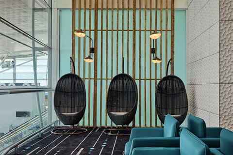 Brisbane Airport International Departure Plaza Premium Lounge - C Tourism 4