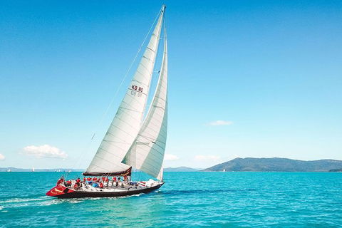 Condor Whitsundays Maxi Sailing (2 Days, 2 Nights) - Half A Double Bed - C Tourism 0