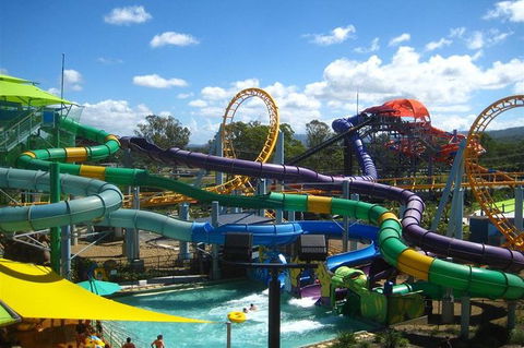 Gold Coast Theme Parks - C Tourism 1