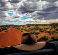 Mount Conner 4WD Small Group Tour from Ayers Rock including Dinner - C Tourism