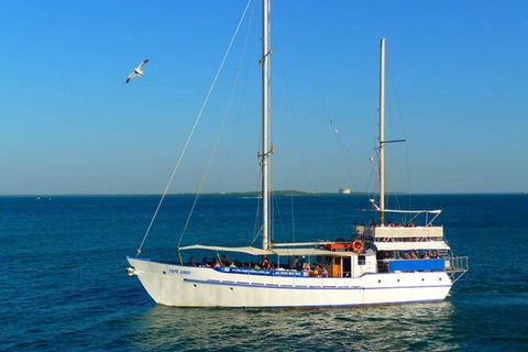 Darwin Sunset Dinner Cruise On Cape Adieu - C Tourism 4