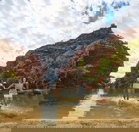 1 Day West MacDonnell Ranges Safari - C Tourism