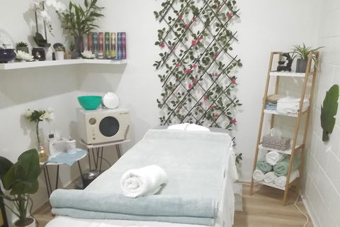 1 Hr Full Body Massage - C Tourism 0