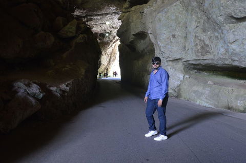 Blue Mountains And Jenolan Caves Motorcoach Day Tour - C Tourism 3