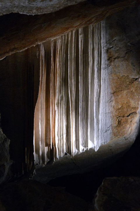 Blue Mountains And Jenolan Caves Motorcoach Day Tour - C Tourism 9