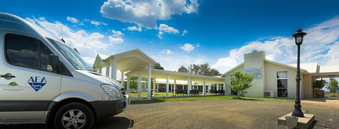 Private Luxury Tour: Hunter Valley Wineries With Cheese, Chocolate, Gourmet Food - C Tourism 5