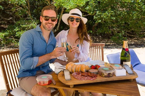 Romantic Picnic Getaways - C Tourism 0