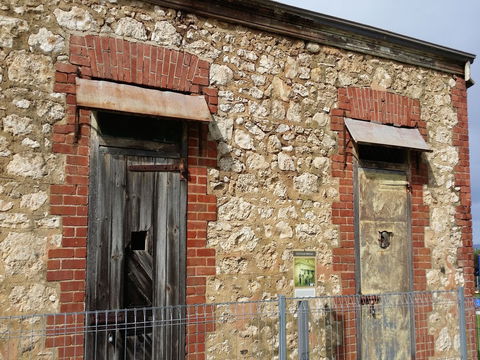 A Walk Back In Time Trail - Kingscote - C Tourism 0