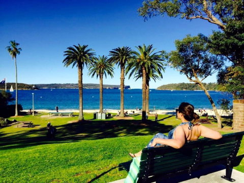 Balmoral Beach - C Tourism 0