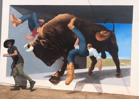 Big Bull Mural - C Tourism 0