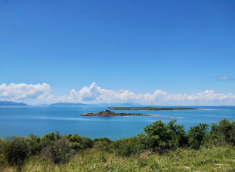 Bowen - Flagstaff Hill Lookout - C Tourism 0
