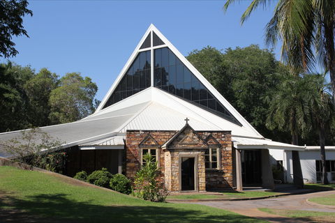 Christ Church Cathedral Precinct - C Tourism 0