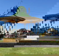 Davies Square Wallaroo - C Tourism