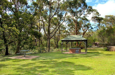 Girrakool Picnic Area - C Tourism 0