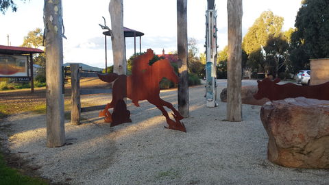 Mansfield Arts Walk - C Tourism 1