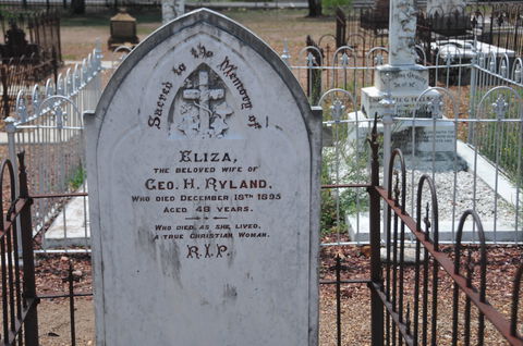 Palmerston Cemetery - C Tourism 2