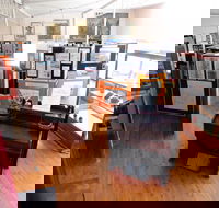 Stewarts Visitor Information and Gallery - C Tourism