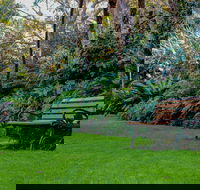 EG Waterhouse National Camellia Gardens - C Tourism