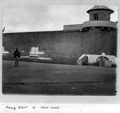 J Ward, Ararat's Old Gaol And Lunatic Asylum - C Tourism 0
