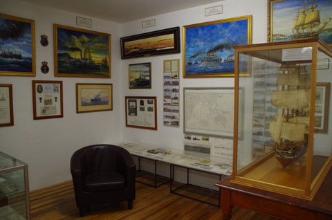 Mainly Maritime - C Tourism 1