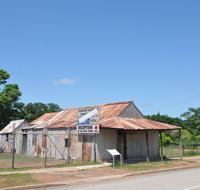 Pine Creek Bakery - C Tourism