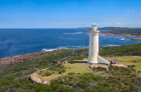 Point Stephens Lighthouse And Fingal Island - C Tourism 0