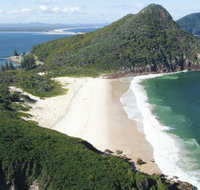 Port Stephens Great Lakes Marine Park - C Tourism