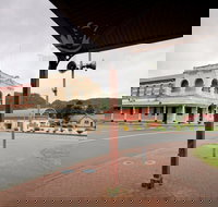 Queenstown - C Tourism