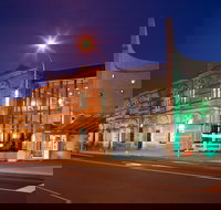 The Riddoch  Main Corner Complex - C Tourism