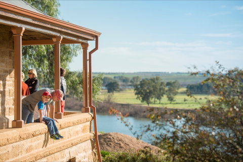 The Murray Bridge Discovery Trail - C Tourism 0