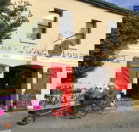 The Coach House Studio - C Tourism