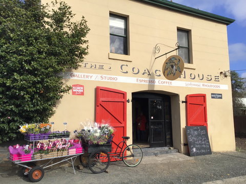 The Coach House Studio - C Tourism 0