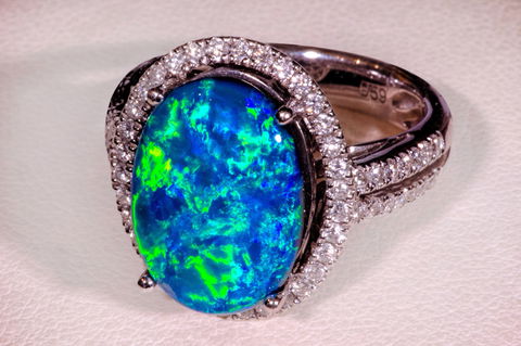 Australian Outback Opals - C Tourism 1