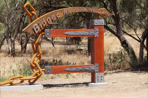 Bidgee Riverside Trail  - Hay Nature Walk - C Tourism 1
