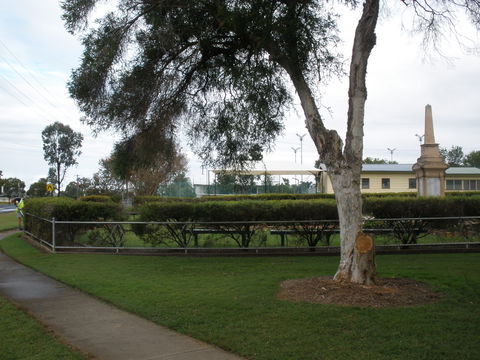 McConnell Park And Toogoolawah War Memorial - C Tourism 1