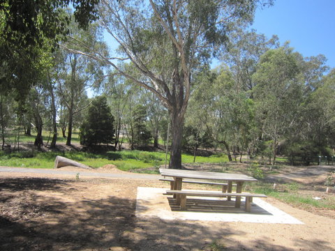 One Mile Creek Shared Path - C Tourism 1