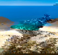 Western River Cove Beach - C Tourism