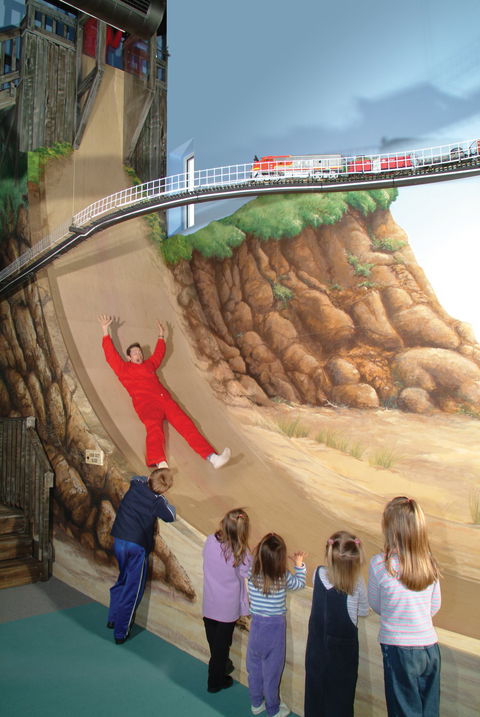 A Maze'N Things - C Tourism 2
