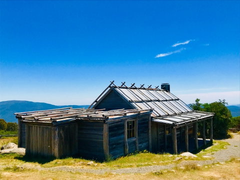 Craig's Hut - C Tourism 0