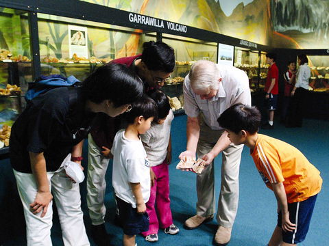 Crystal Kingdom - C Tourism 0