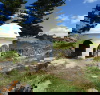 Frenchman's Rock - C Tourism