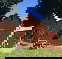 Lyrebirds Lair Gallery and Gifts - C Tourism