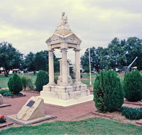 Weeping Mother Memorial - C Tourism