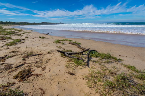 Avenue Beach - C Tourism 0