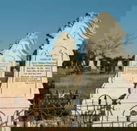 Charters Towers Cemetery - C Tourism