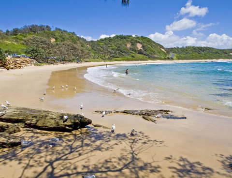 Nambucca Heads Beaches - C Tourism 0