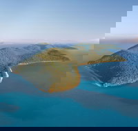 Orpheus Island - C Tourism